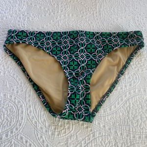 4 JCrew Women’s Smim Bottoms All are Size Small